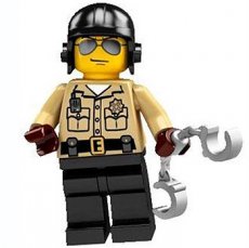 LEGO® Serie 2 N° 6 LEGO® Traffic Cop - Complete Set